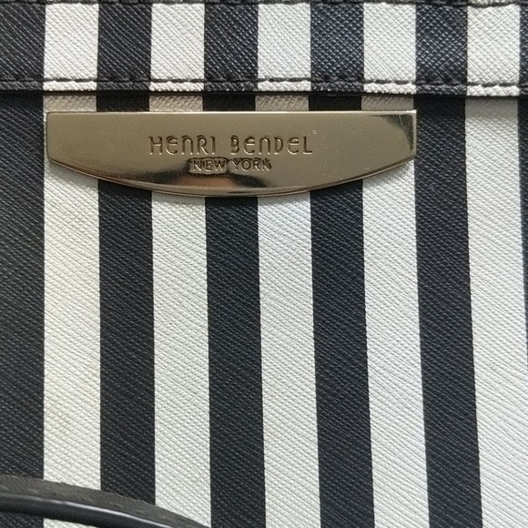 Henri Bendel leather crossbody bag - Picture 2 of 15